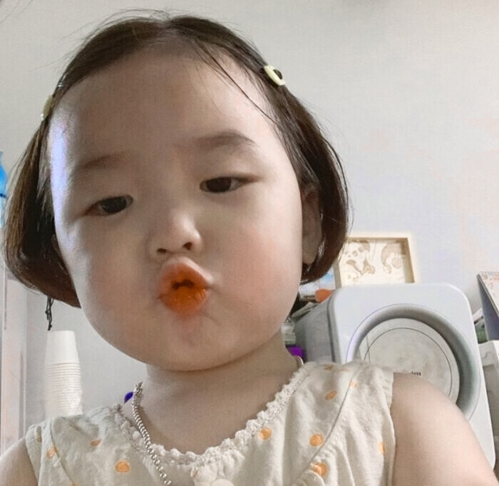 小可爱ヾ(⌐■_■)ノ♪
小不点 万薇