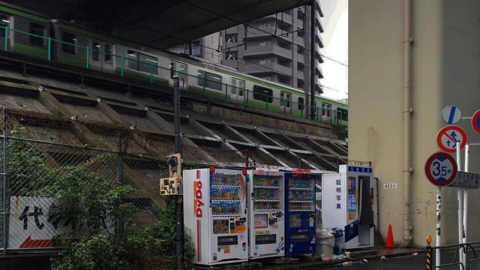 办公室 饮料机 地铁 公路素材‖苏稚童