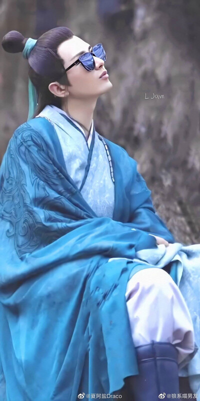 电视剧《琉璃》
绝世甜剧《琉璃》入股不亏！！！