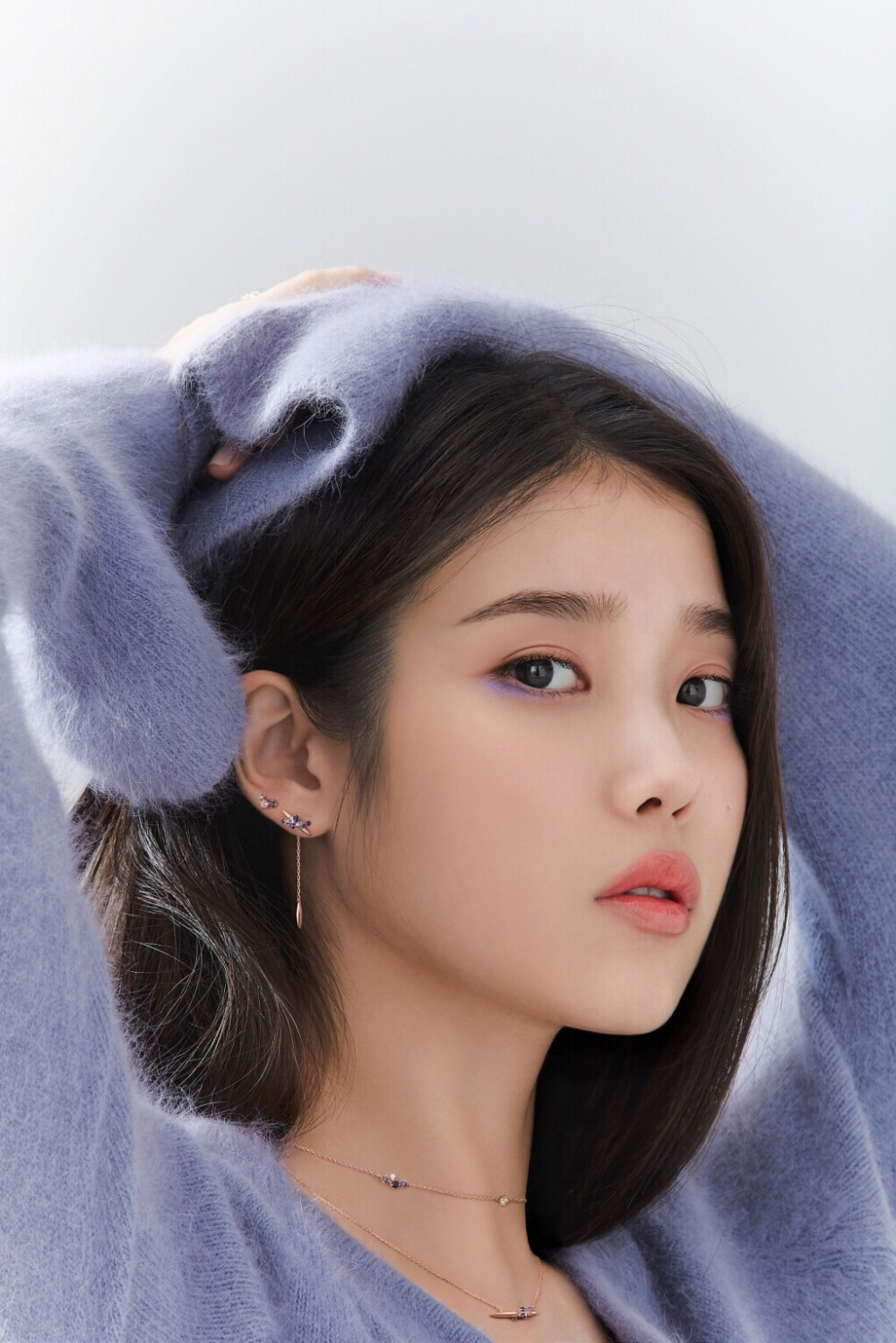 iu
//不注 高清