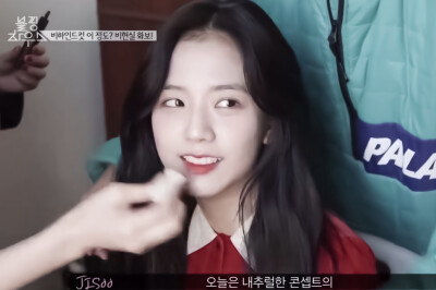 BLACKPINK
JISOO 金智秀