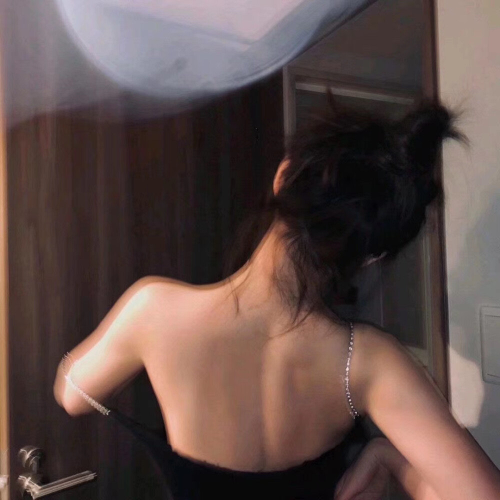 手机壁纸。VX：L11737L