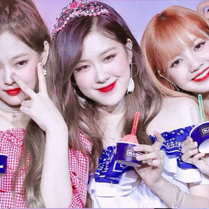 BLACKPINK
来源未知