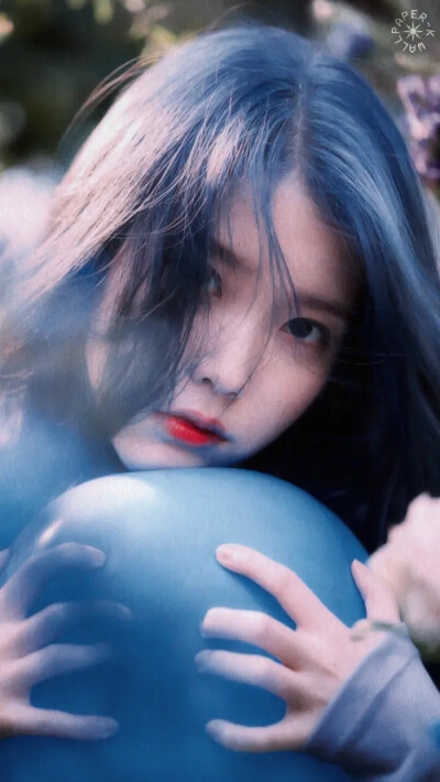 IU