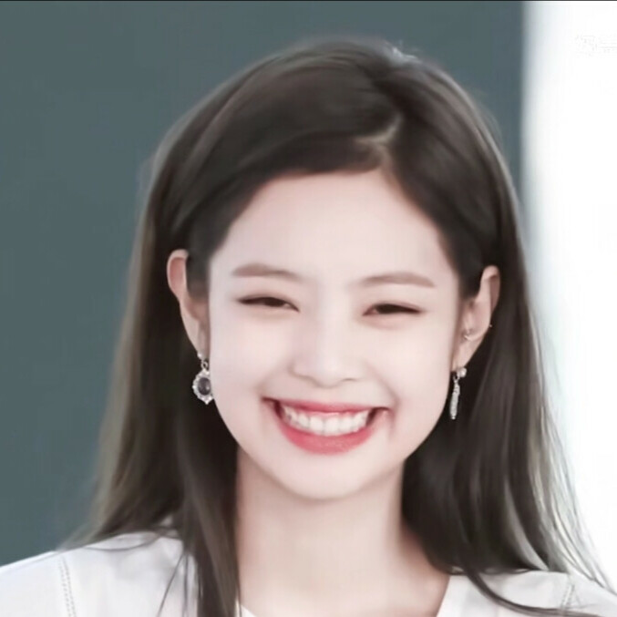 金智妮头像
jennie