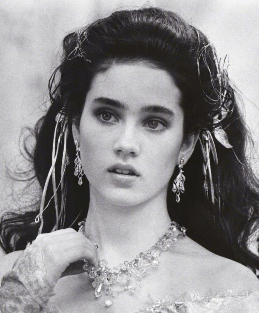 詹妮弗·康纳利