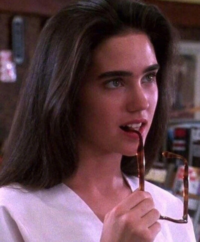 詹妮弗·康纳利