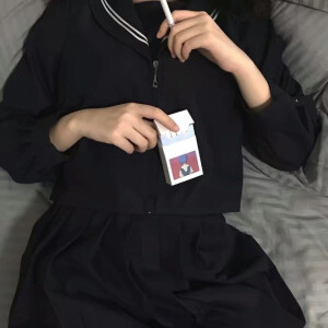 女头
刹那便是永恒