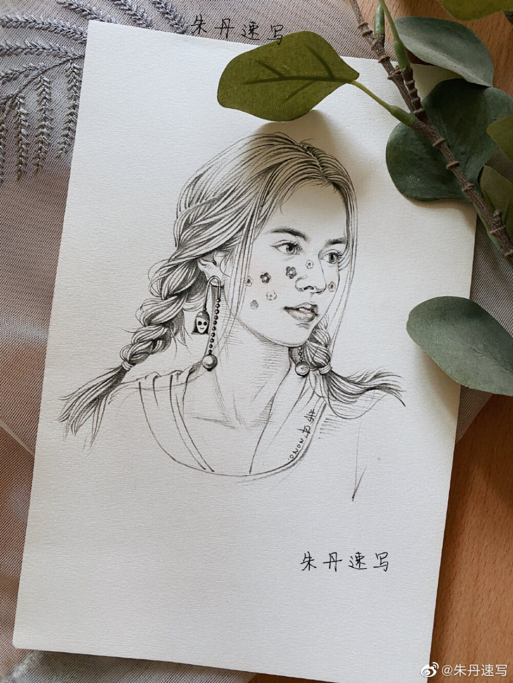 神仙画师微博转载二次元人物黑白动漫素材插画绘画线稿手绘女生男生长发短发转载萝莉可爱御姐
图源见水印