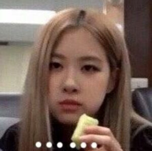 BLACKPINK图片
禁二转 二改
拿走吱一声