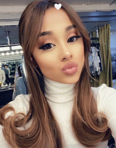 Ariana Grande 杏菜 爱莉杏菜 亚莉安娜 欧美 