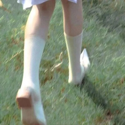 桔梗交响曲//
－“暴力美学与爱情的交织。”