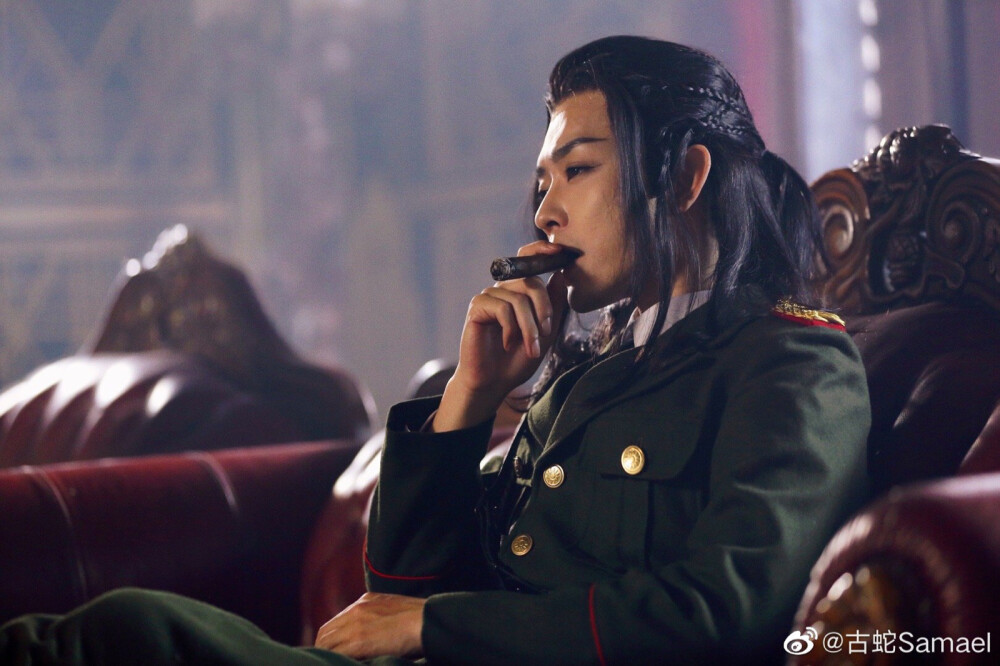 督军掌中物 古蛇samael