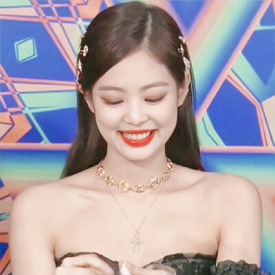 JENNIE/金智妮头像
“世界的善意 是晚来的温柔和干净的你”
原截顾芷梦 二传标顾杉婷谢谢啦
