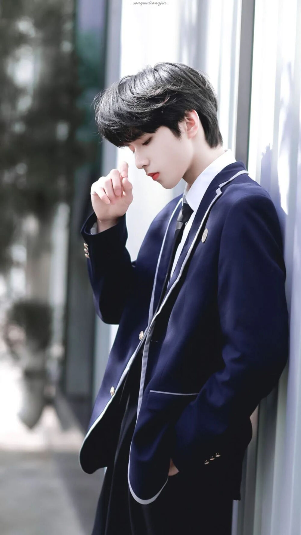 刘耀文绝美壁纸
