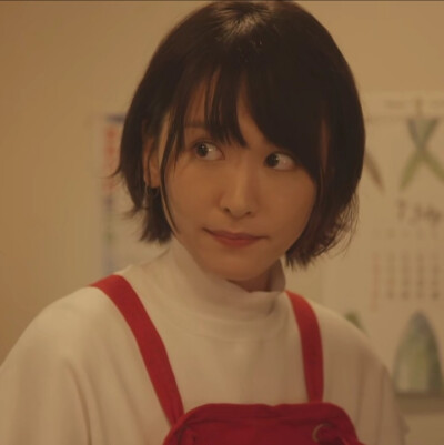 逃避虽可耻但有用（自截女头）
新垣结衣