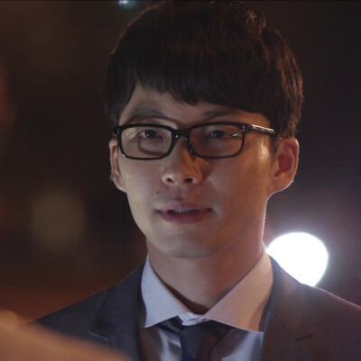 逃避虽可耻但有用（自截男头）
星野源