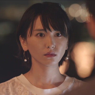 逃避虽可耻但有用（自截女头）
新垣结衣