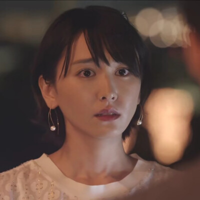 逃避虽可耻但有用（自截女头）
新垣结衣