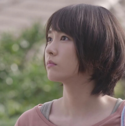 逃避虽可耻但有用（自截女头）
新垣结衣