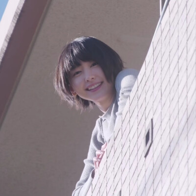 逃避虽可耻但有用（自截女头）
新垣结衣