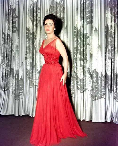 Elizabeth Taylor