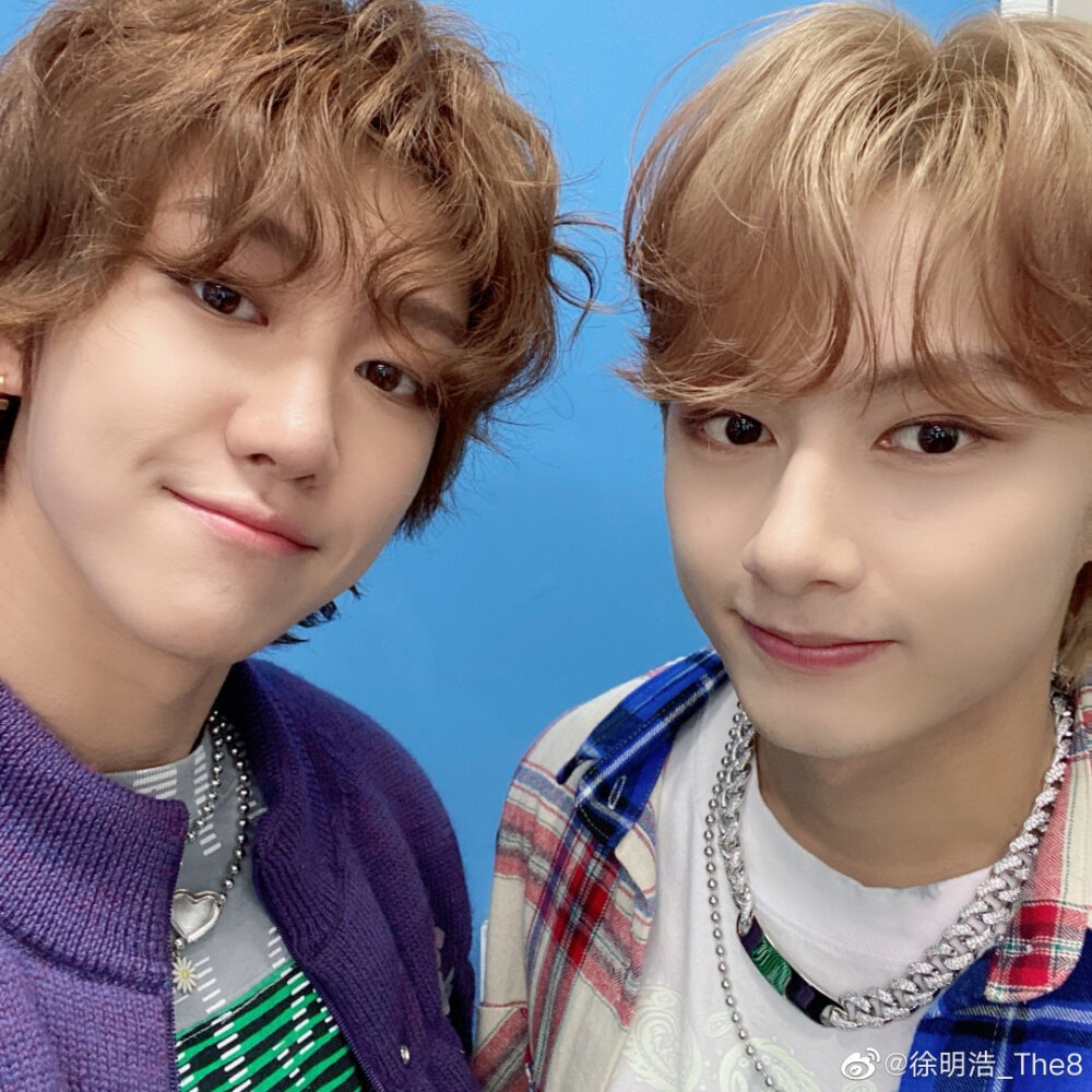 俊八 文俊辉 徐明浩