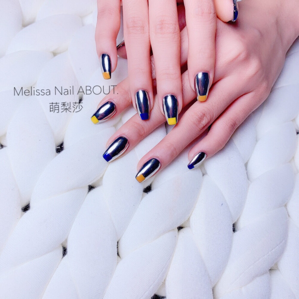 nail