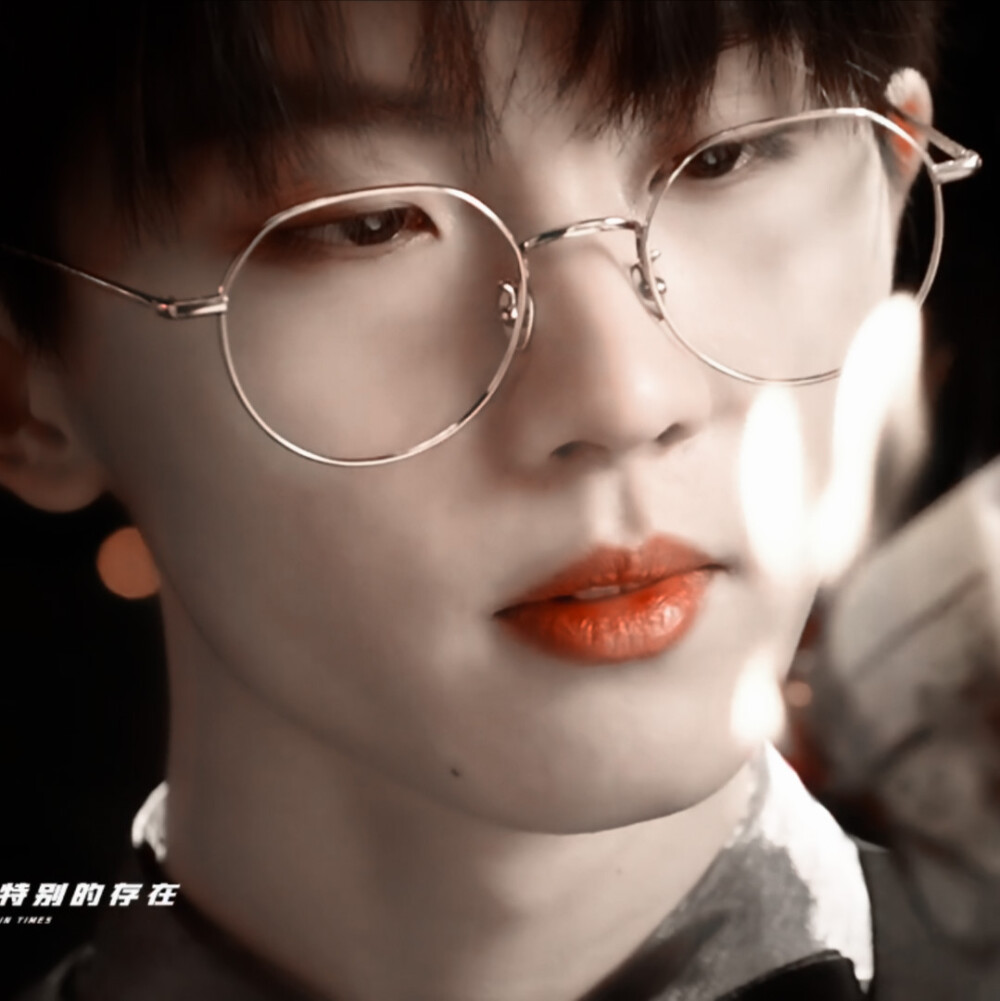 玩火？
#马嘉祺
◎林榆潇
cr.藏进白云里