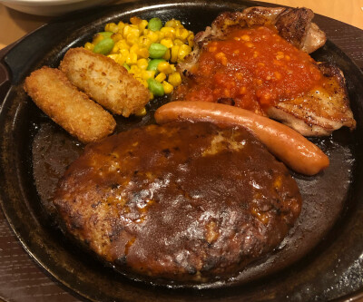 ハンバーグ
ハンバーガー