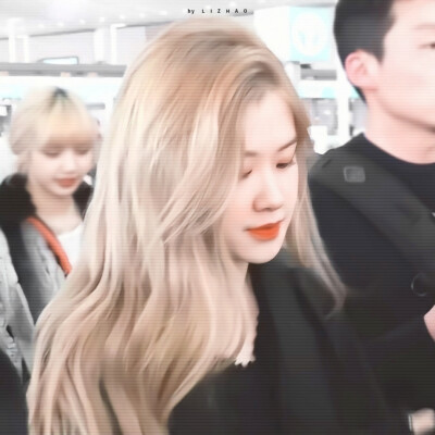 Rosé 原截许辄