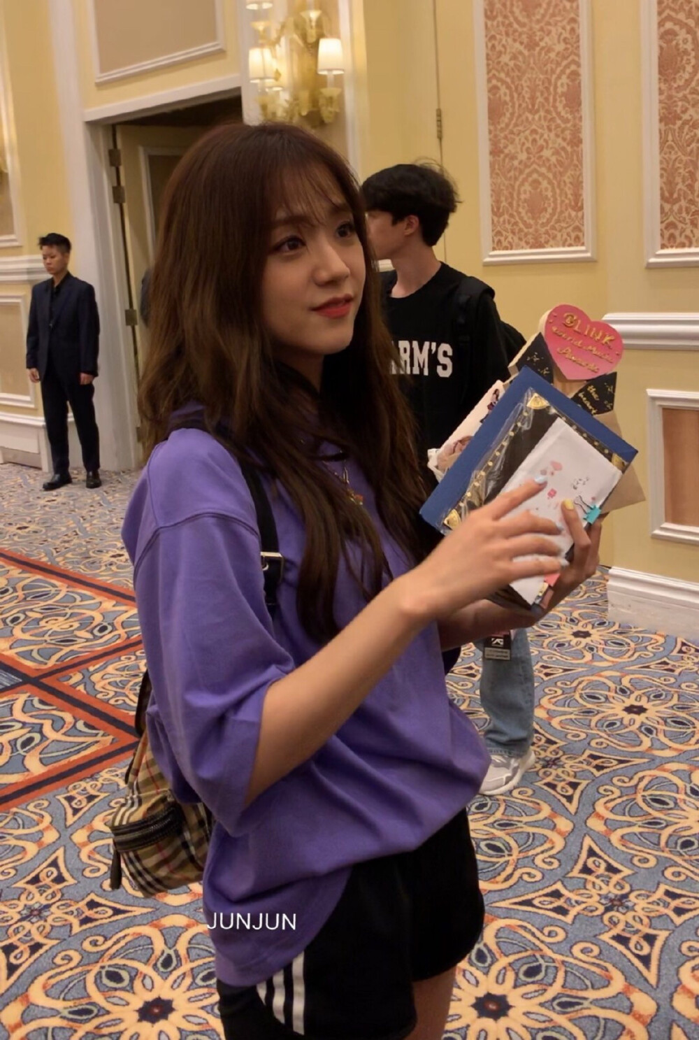 blackpink生图可二改看清原标