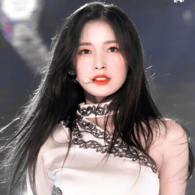 13einfullbloom
崔乂园，自调抱图简介二传注明池啱。