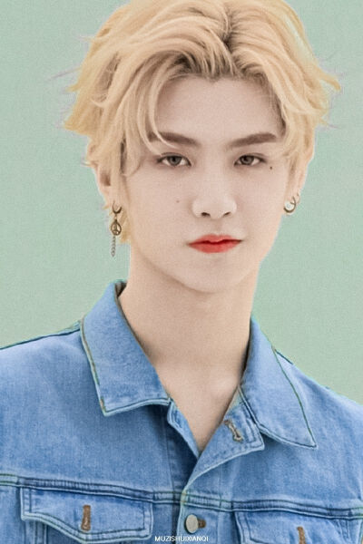 Justin黄明昊