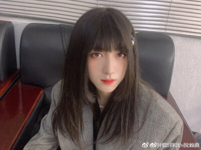 贺峻霖
时代少年团
TNT